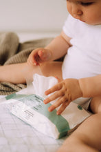 Afbeelding in Gallery-weergave laden, Naïf plastic free baby wipes 3 pack