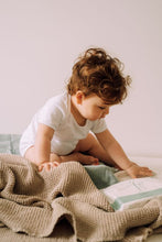 Afbeelding in Gallery-weergave laden, Naïf plastic free baby wipes 3 pack